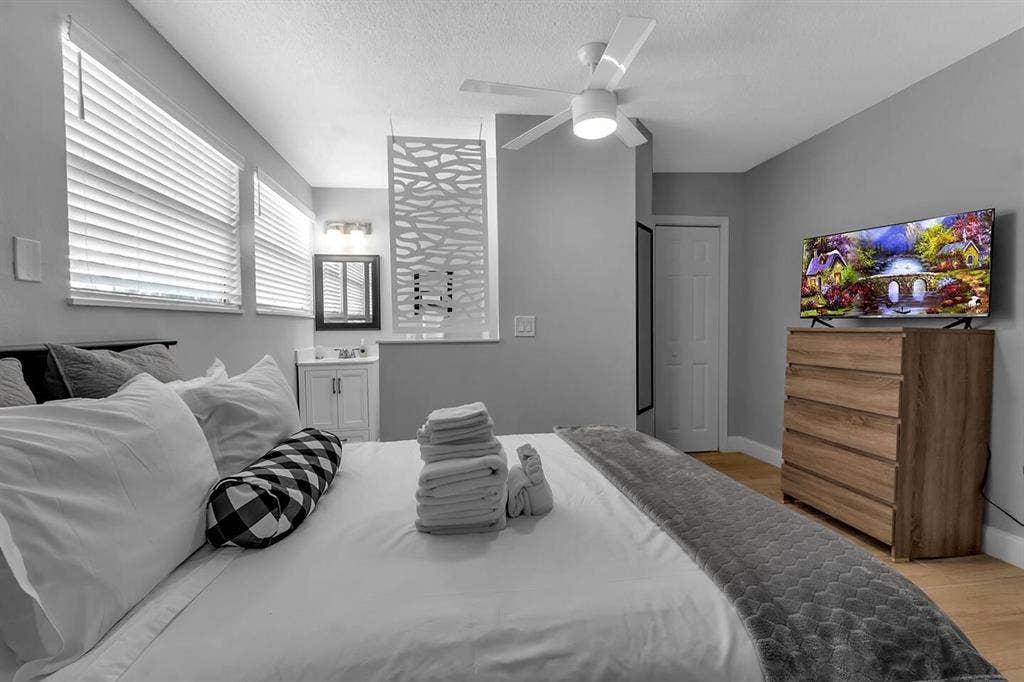 6 BR in Bradenton