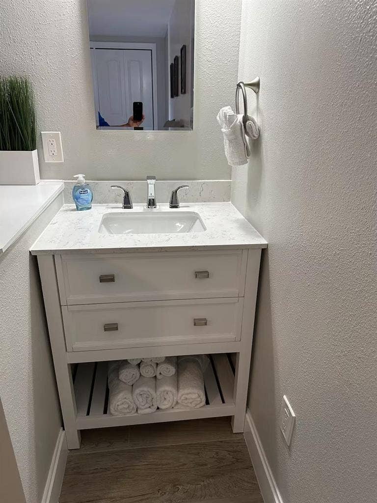 6 BR in Bradenton