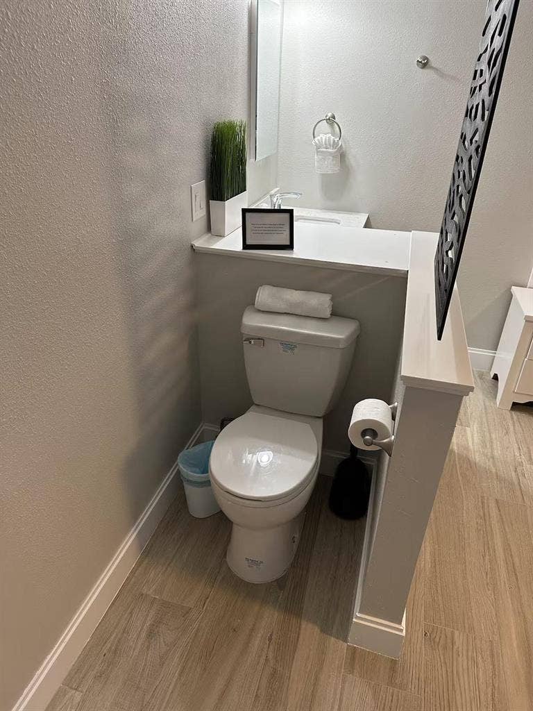 6 BR in Bradenton