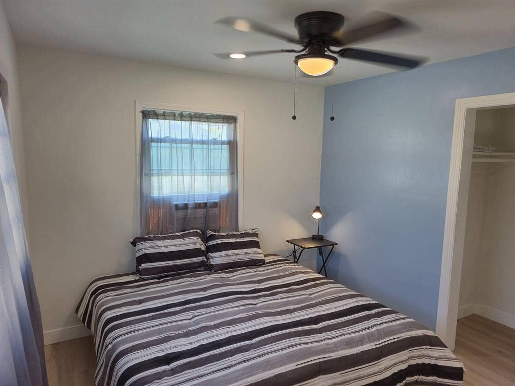 5 BR in Anaheim