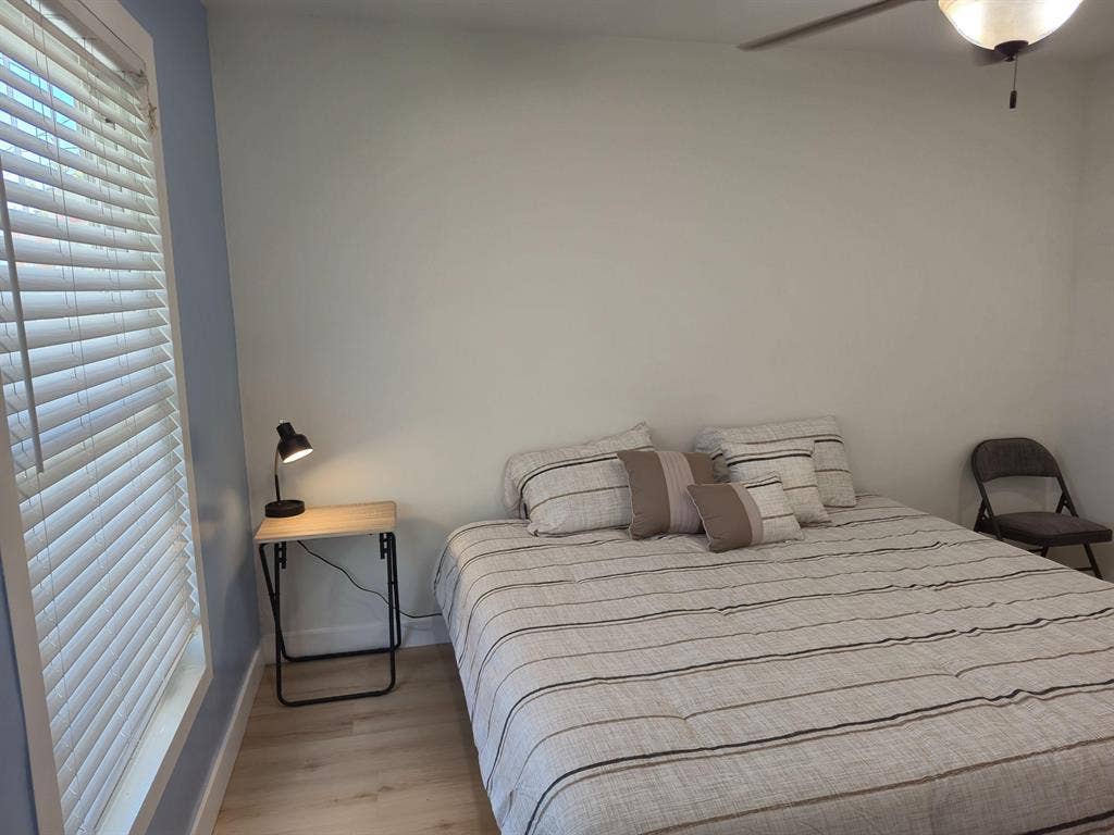 5 BR in Anaheim