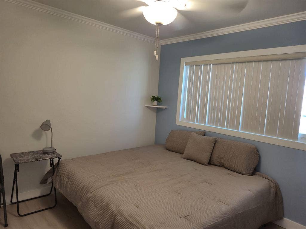 5 BR in Anaheim