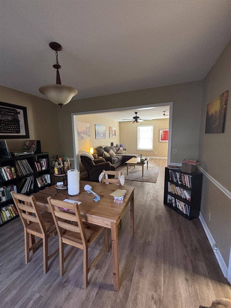 Room available in Donelson