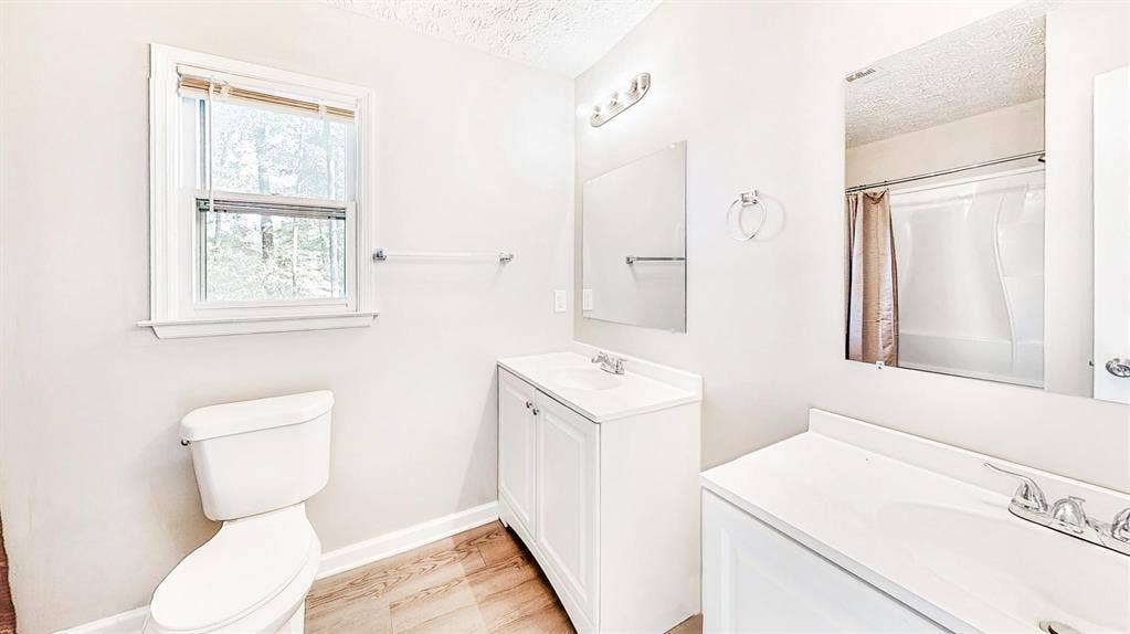 8 BR in Jonesboro