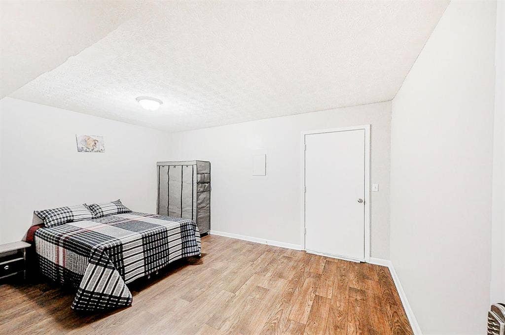 9 BR in Lithonia