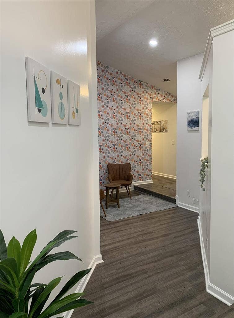 6 BR in College Park