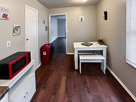 4 BR in Atlanta
