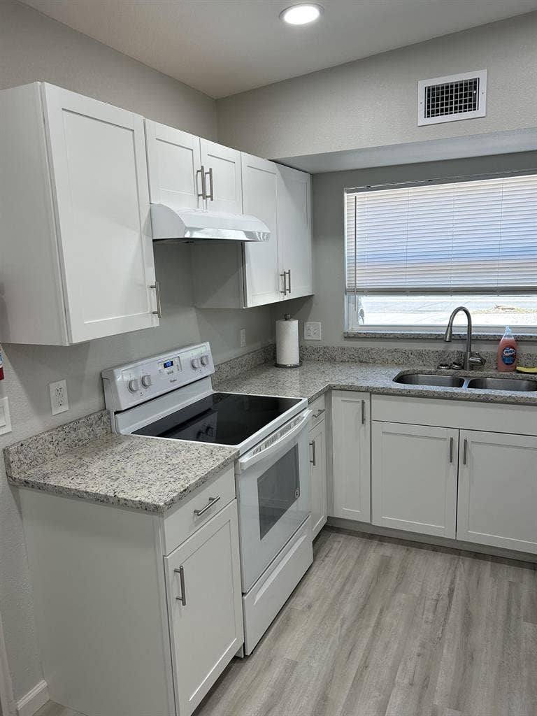 7 BR in Orlando