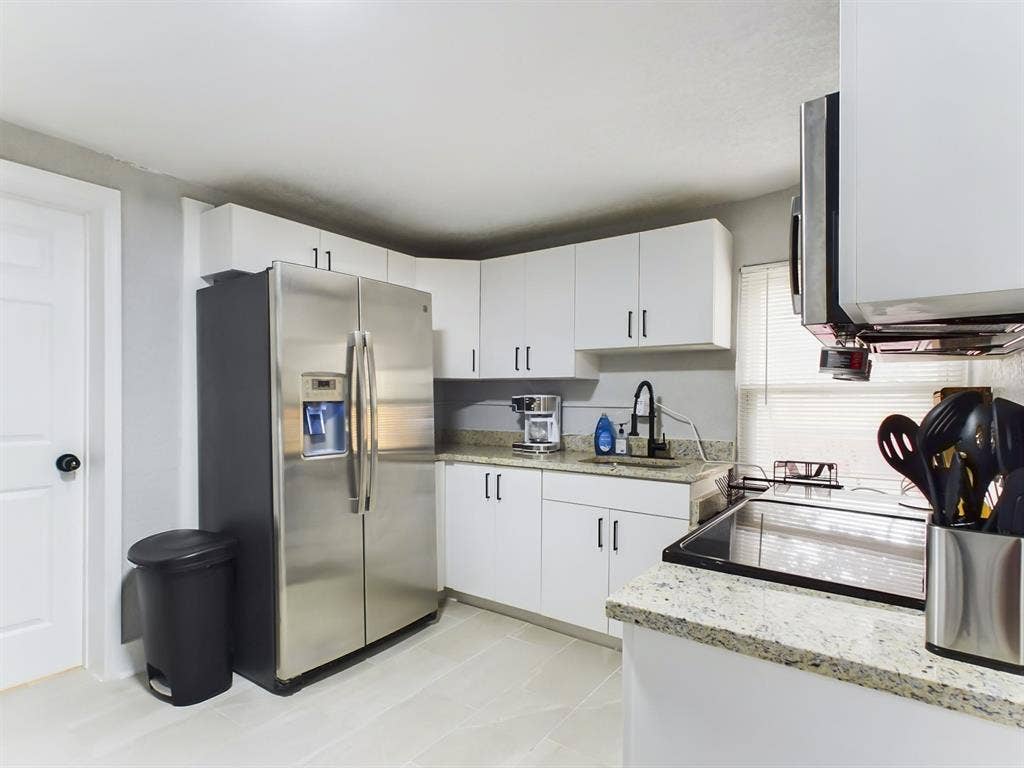 7 BR in Tampa