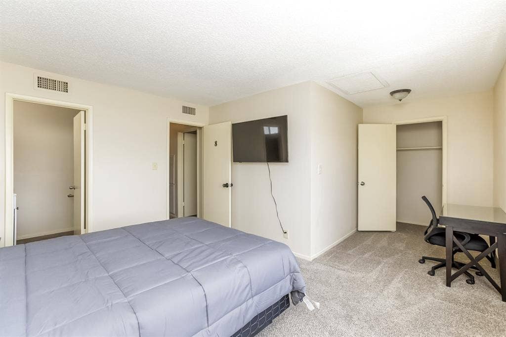 7 BR in Las Vegas