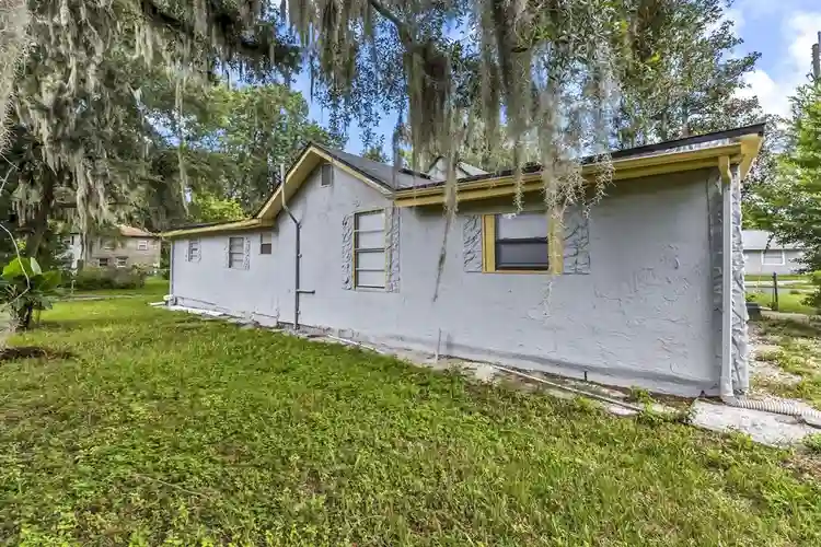 7 BR in Orange Park