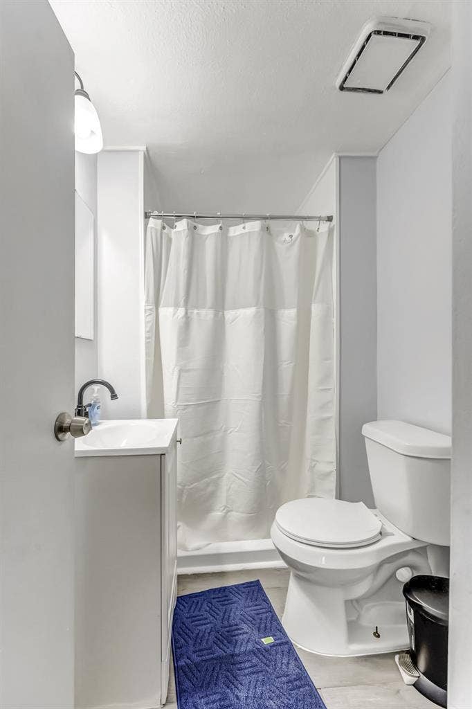 7 BR in Orange Park