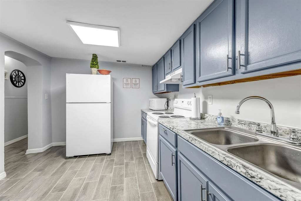 7 BR in Orange Park