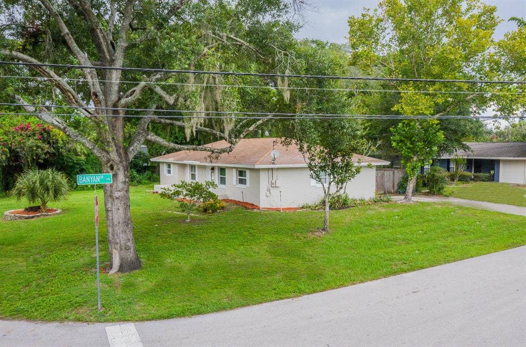 6 BR in Maitland