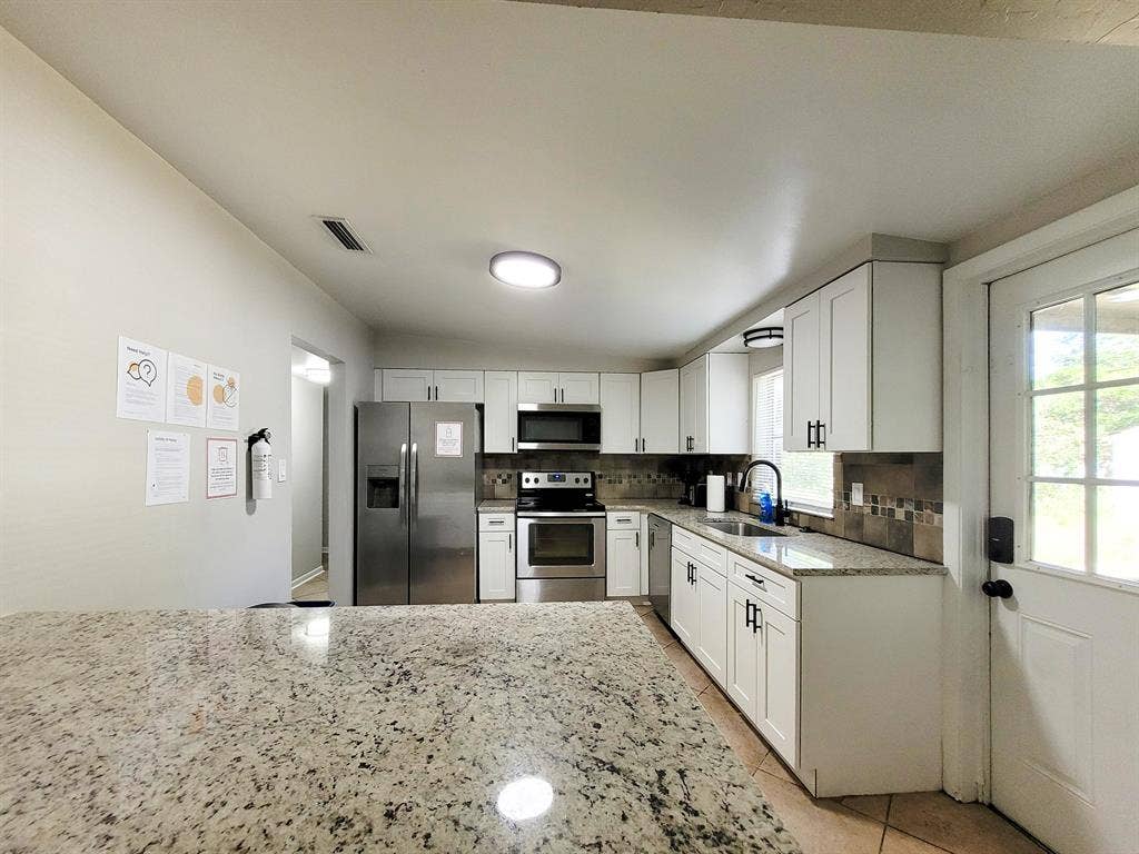 4 BR in Gainesville