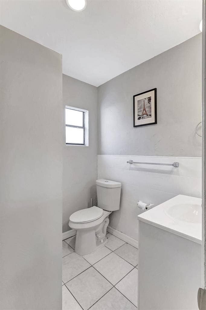 9 BR in St. Petersburg