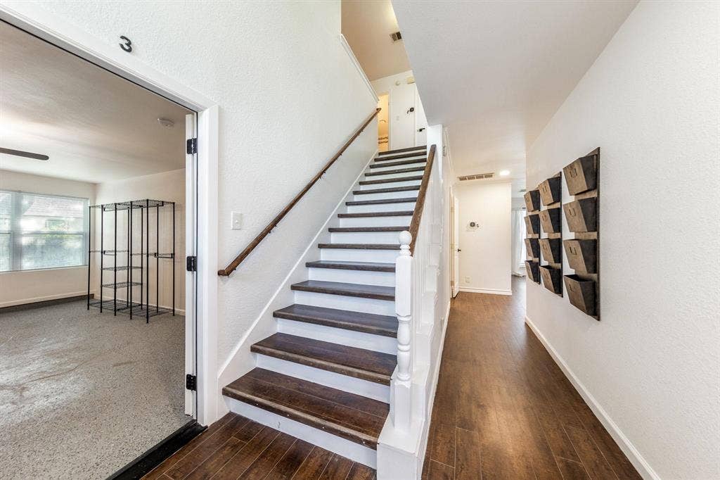 8 BR in Round Rock