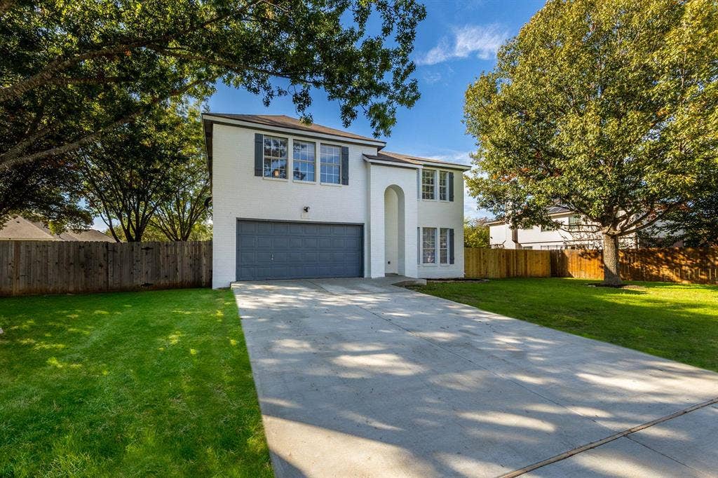 8 BR in Round Rock