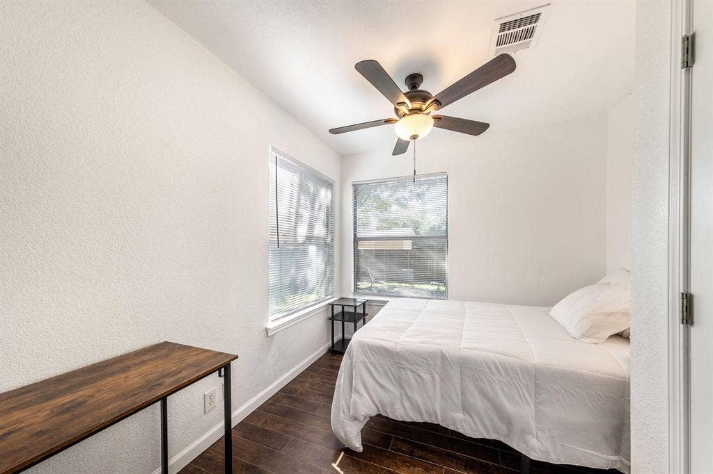 8 BR in Round Rock