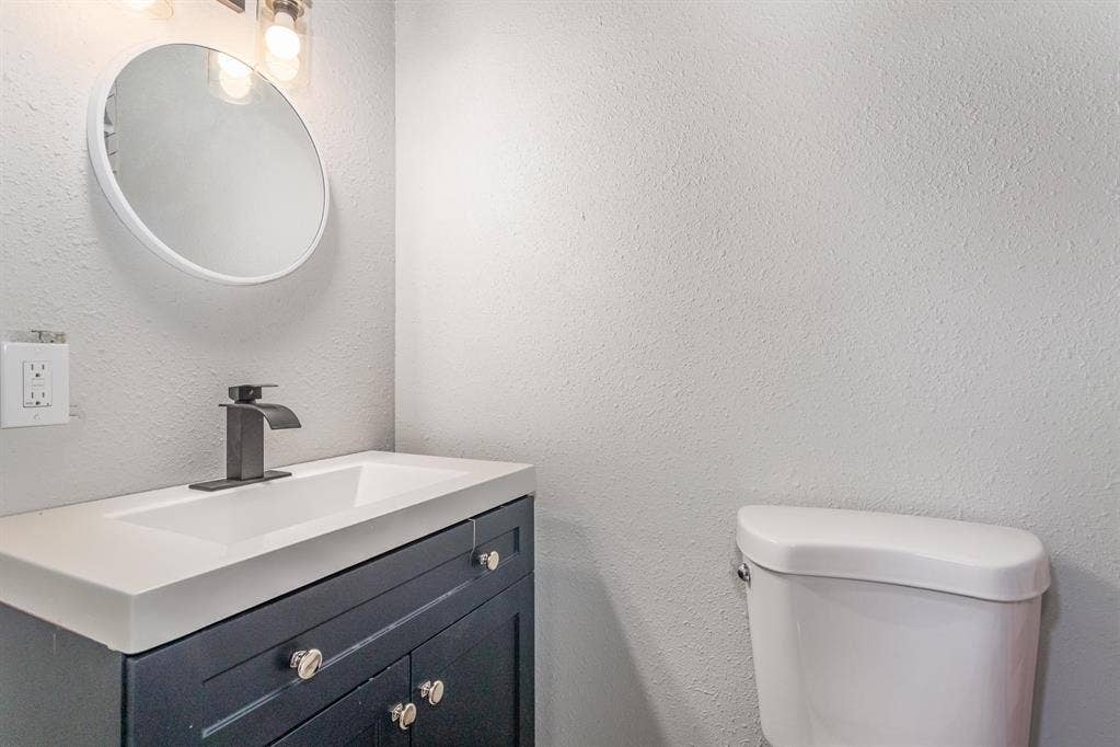 12 BR in Dallas