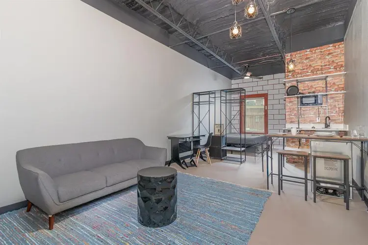 12 BR in Dallas