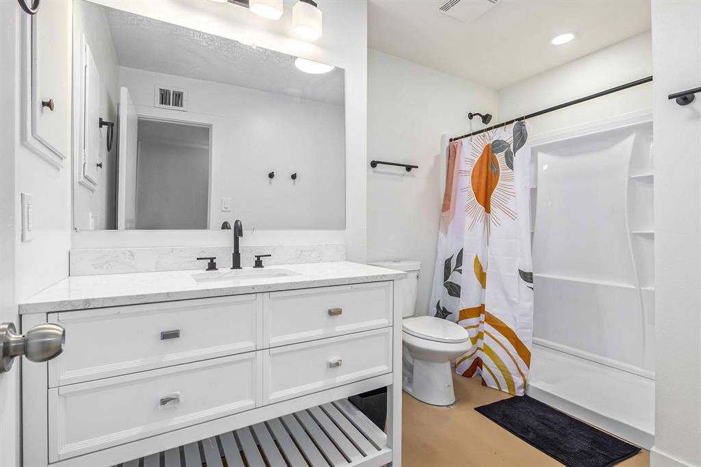 7 BR in Phoenix