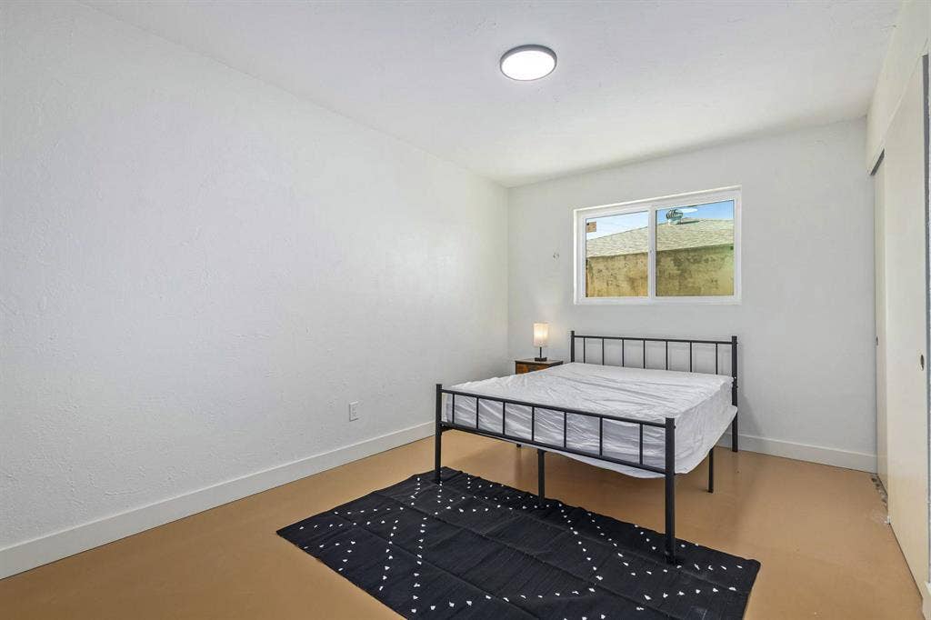 7 BR in Phoenix