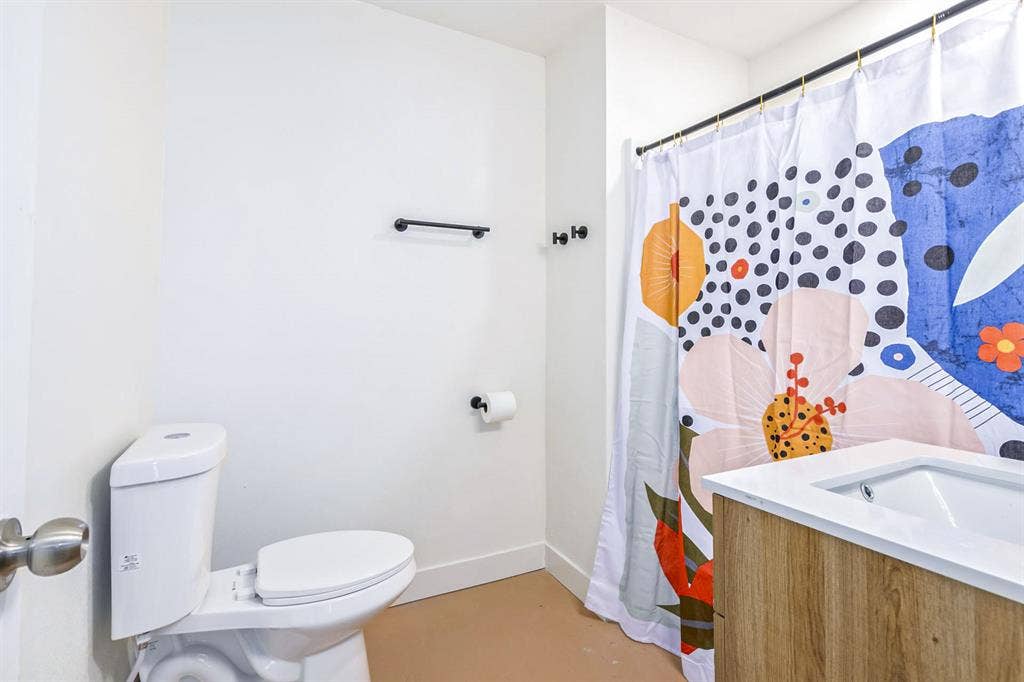7 BR in Phoenix