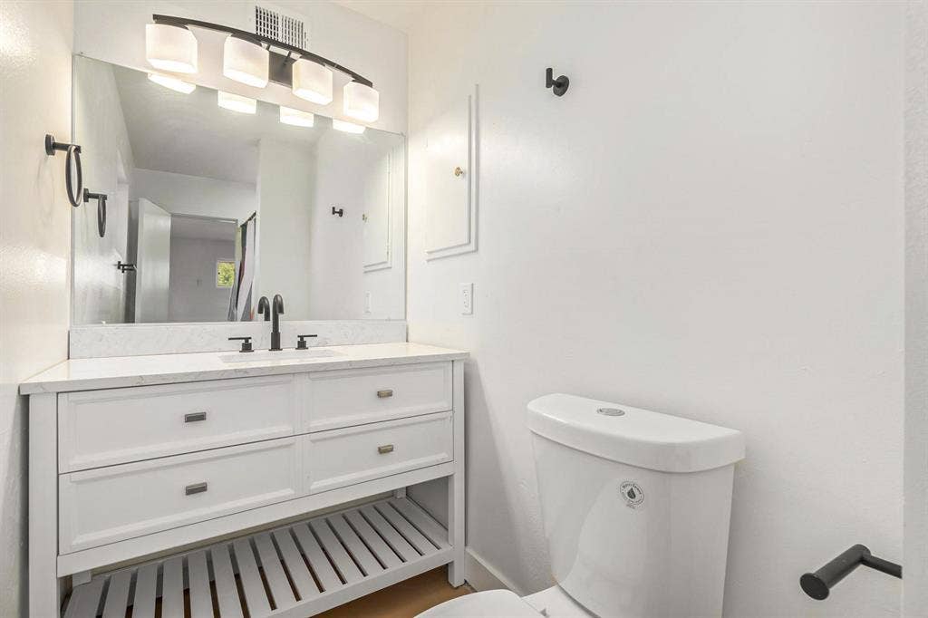 7 BR in Phoenix