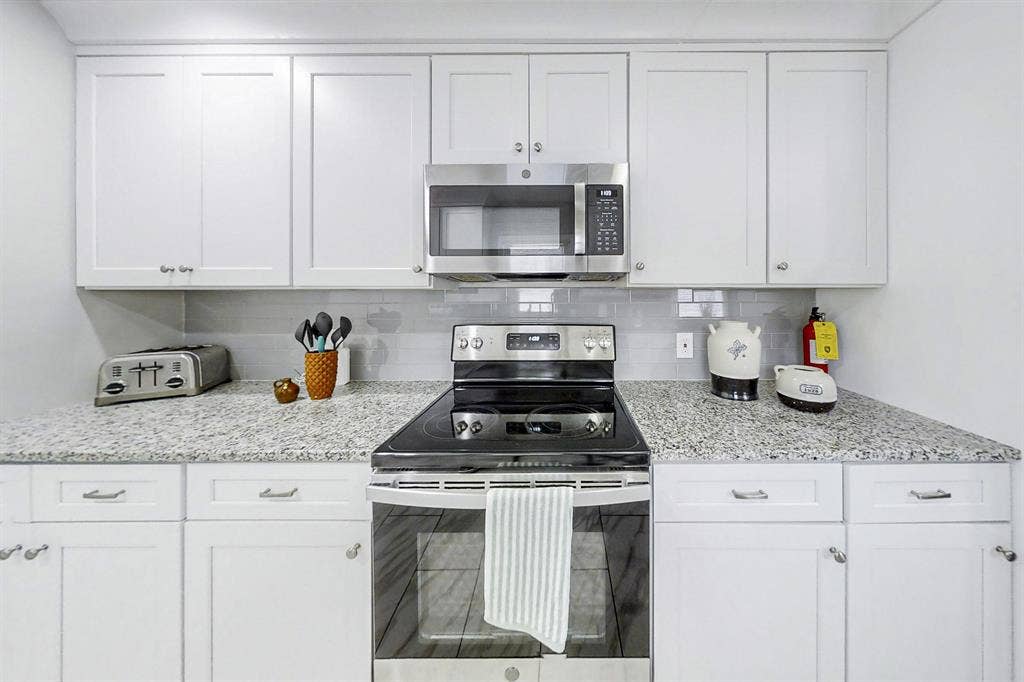 10 BR in Atlanta