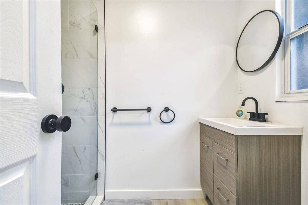 4 BR in St. Petersburg