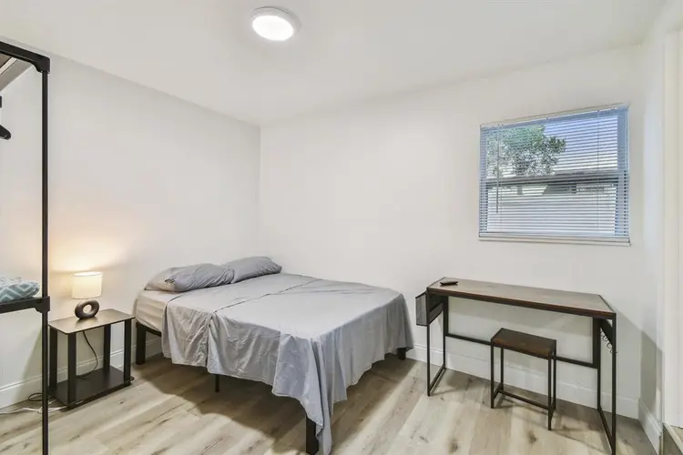 4 BR in St. Petersburg