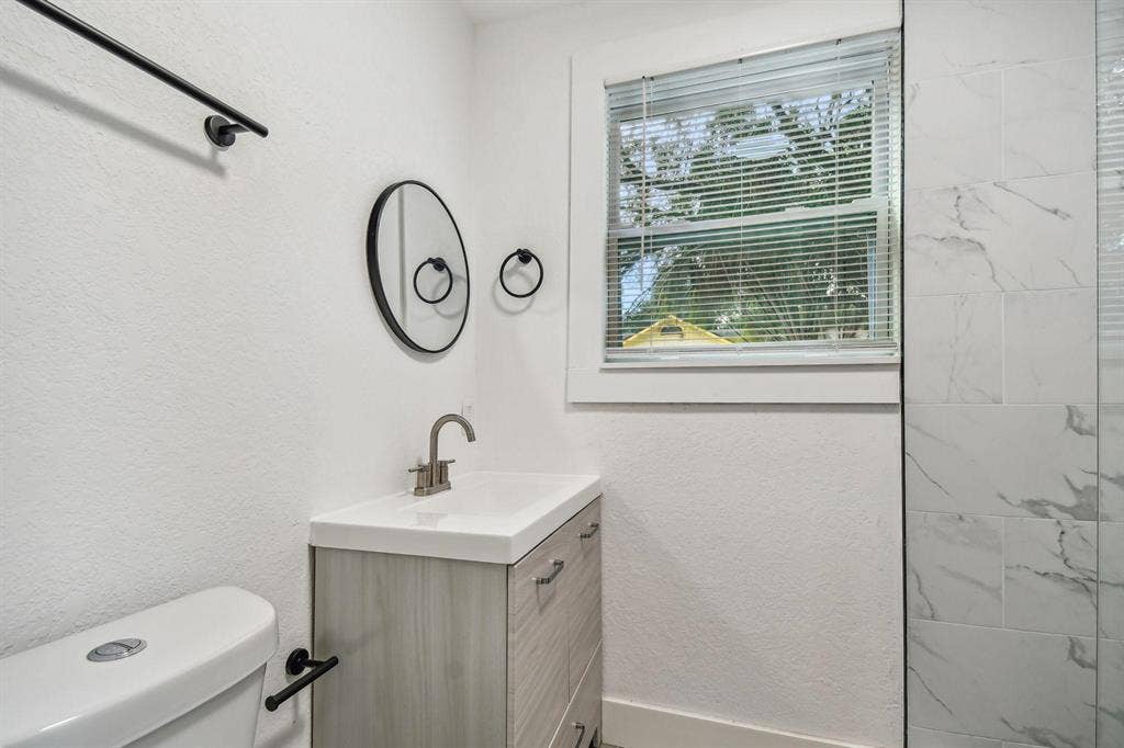 12 BR in St. Petersburg