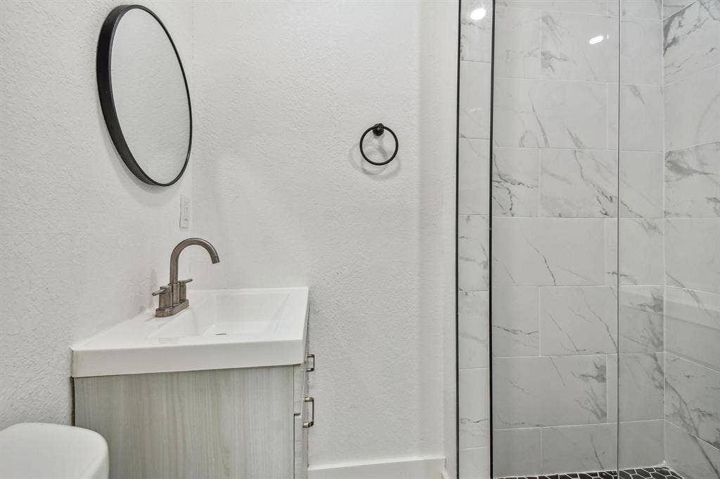 12 BR in St. Petersburg