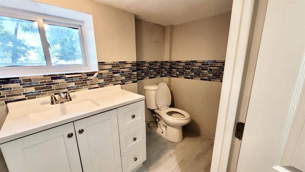 7 BR in Baltimore