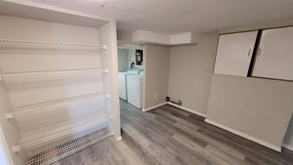 7 BR in Baltimore