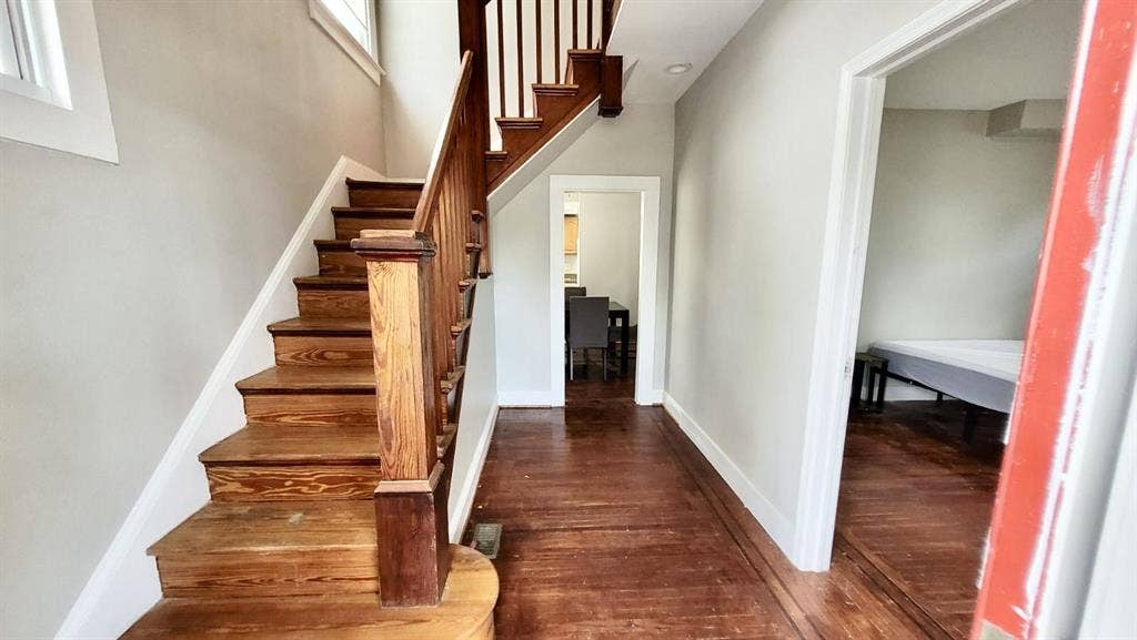 7 BR in Baltimore