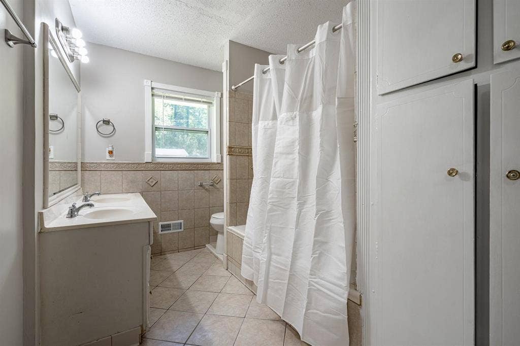 10 BR in Atlanta