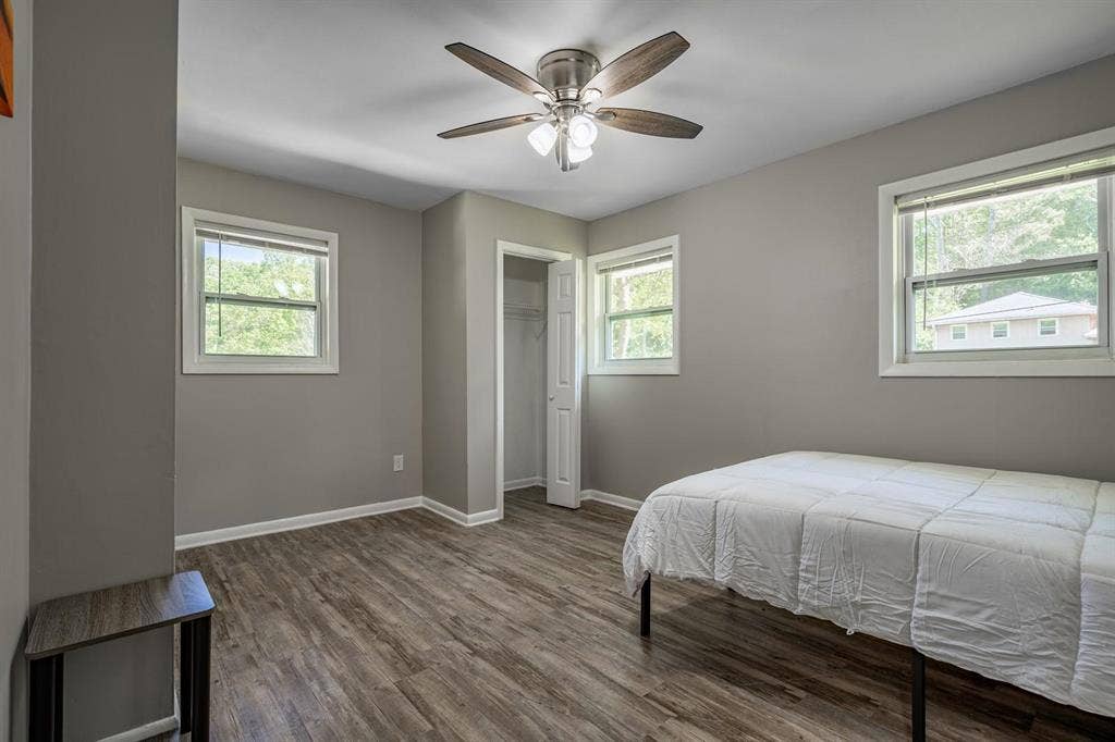 10 BR in Atlanta
