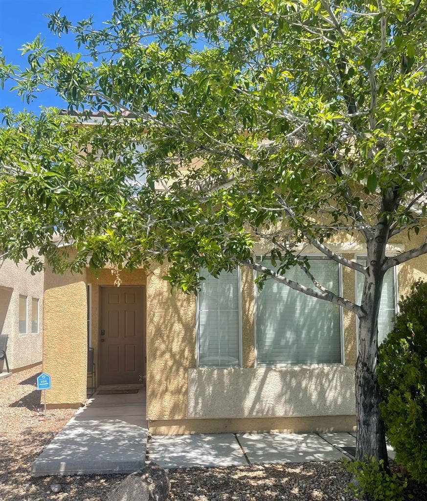 4 BR in Las Vegas