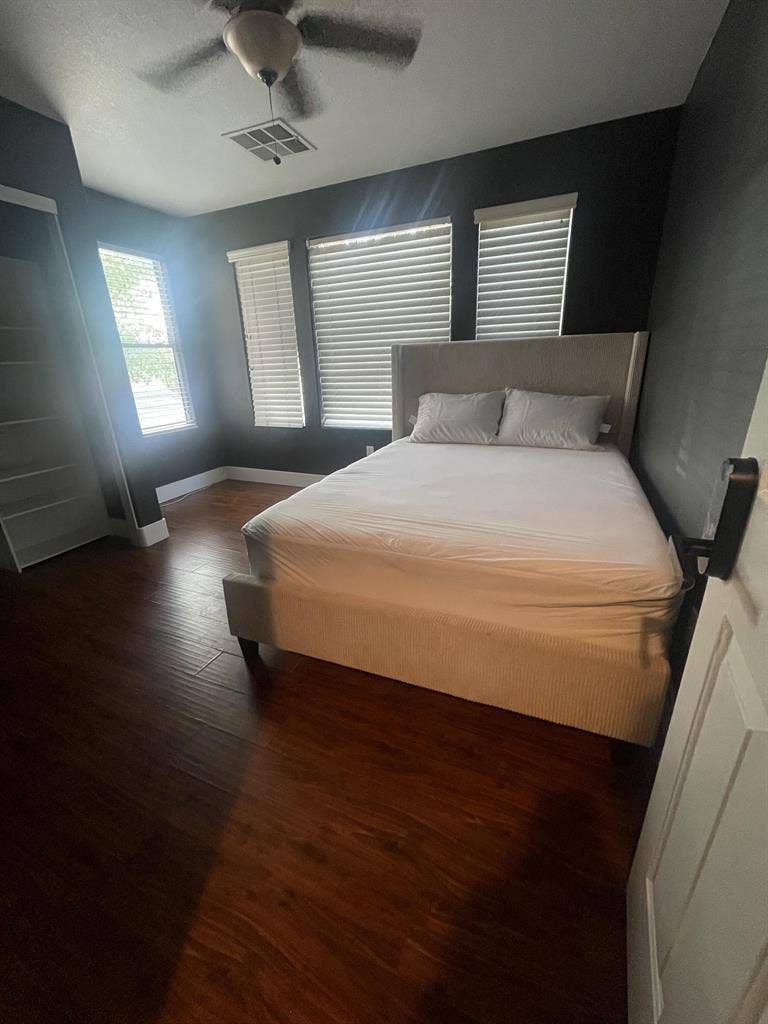 4 BR in Las Vegas