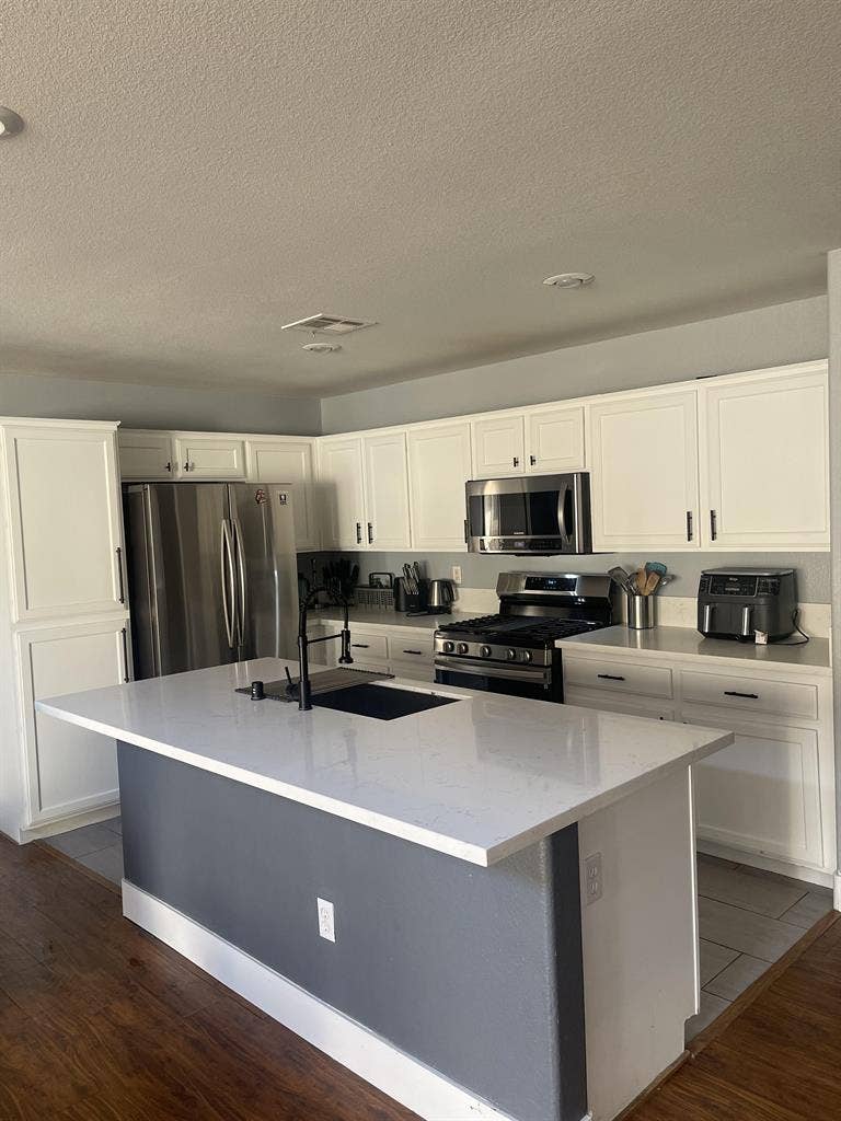 4 BR in Las Vegas