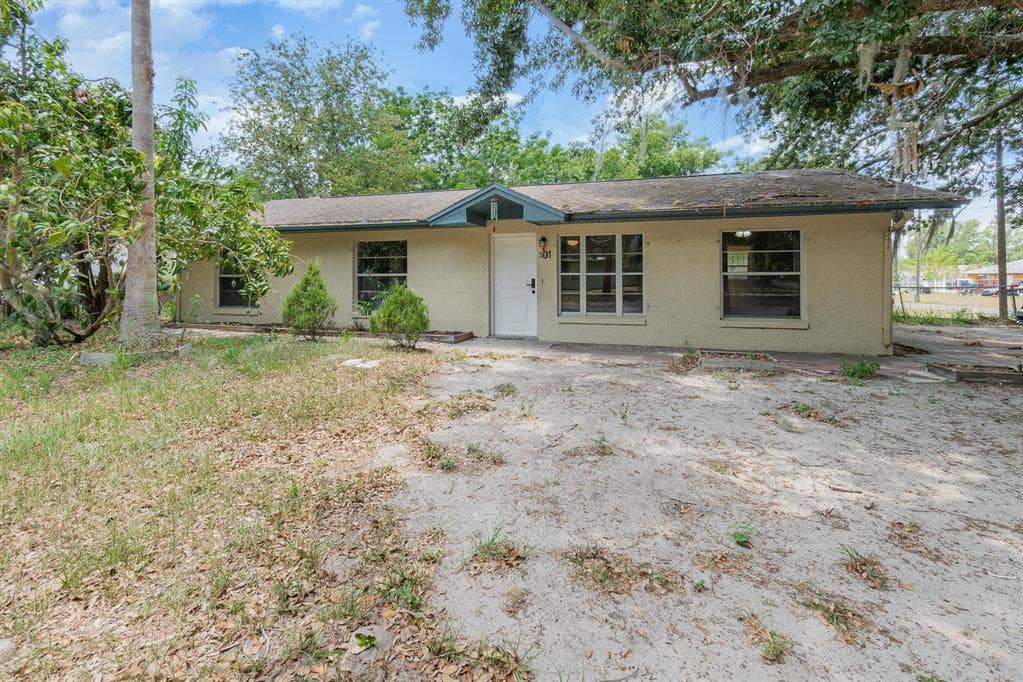 5 BR in Oakland
