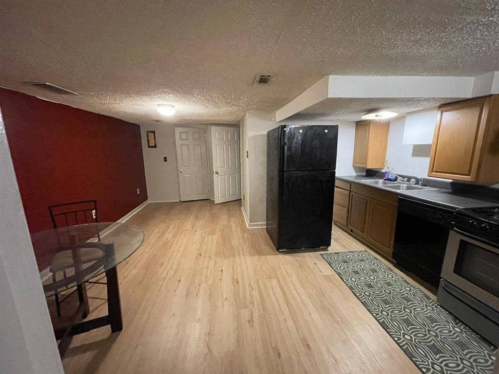 1 BR in Forest Park