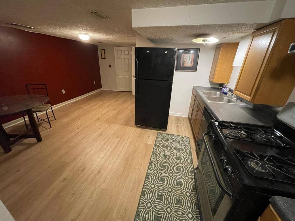 1 BR in Forest Park