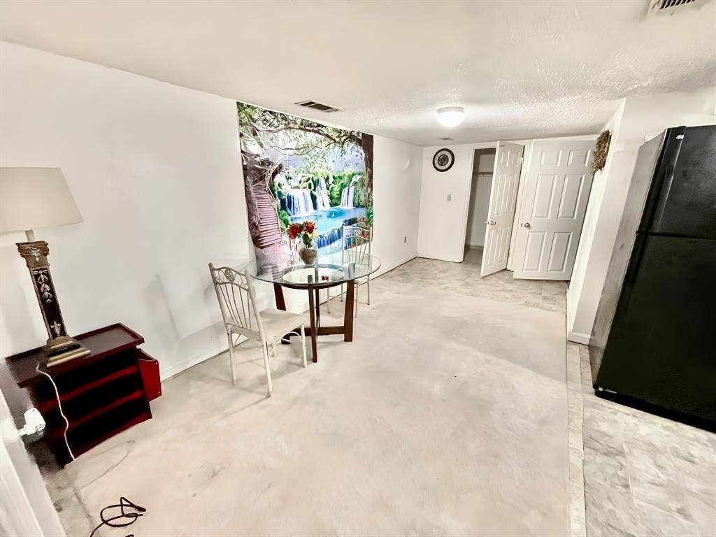 1 BR in Forest Park