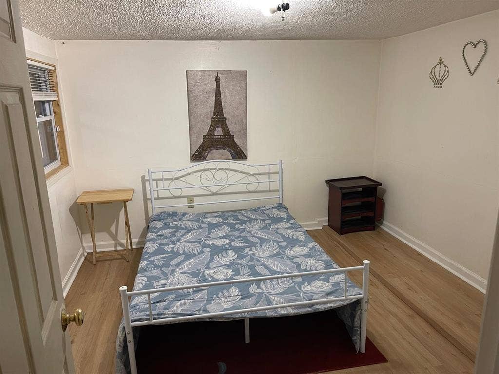 1 BR in Forest Park