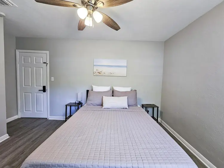 6 BR in Orlando