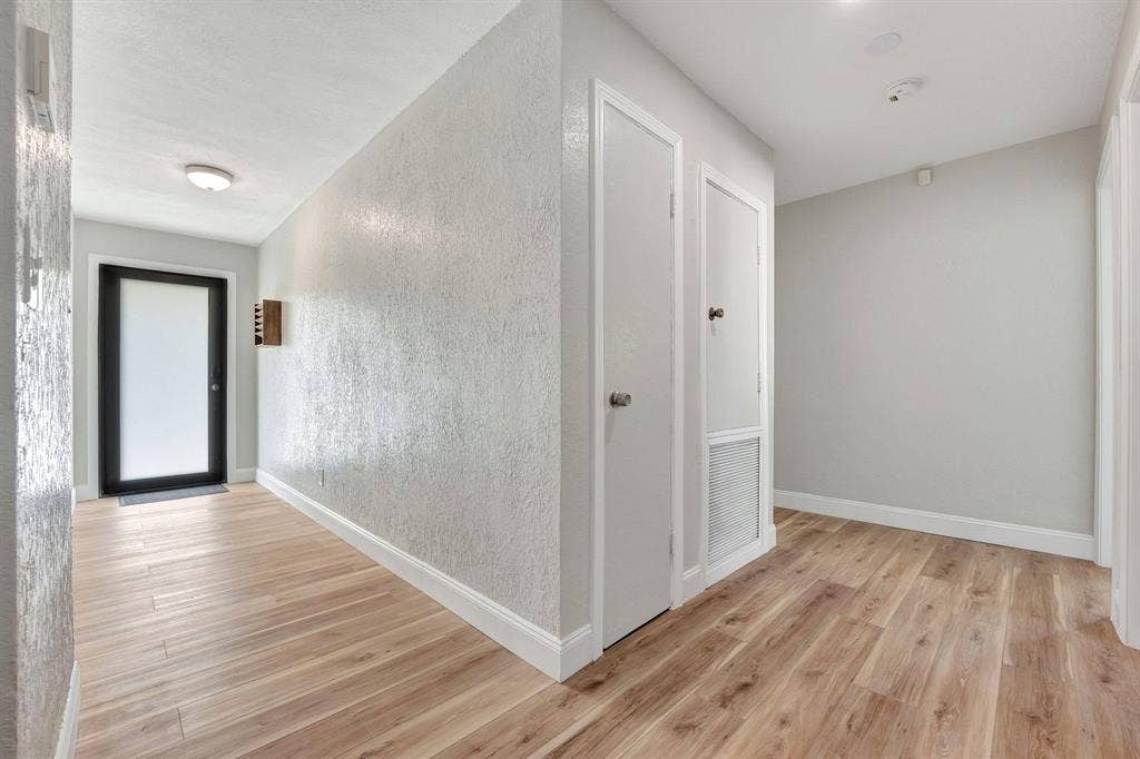 6 BR in Hollywood