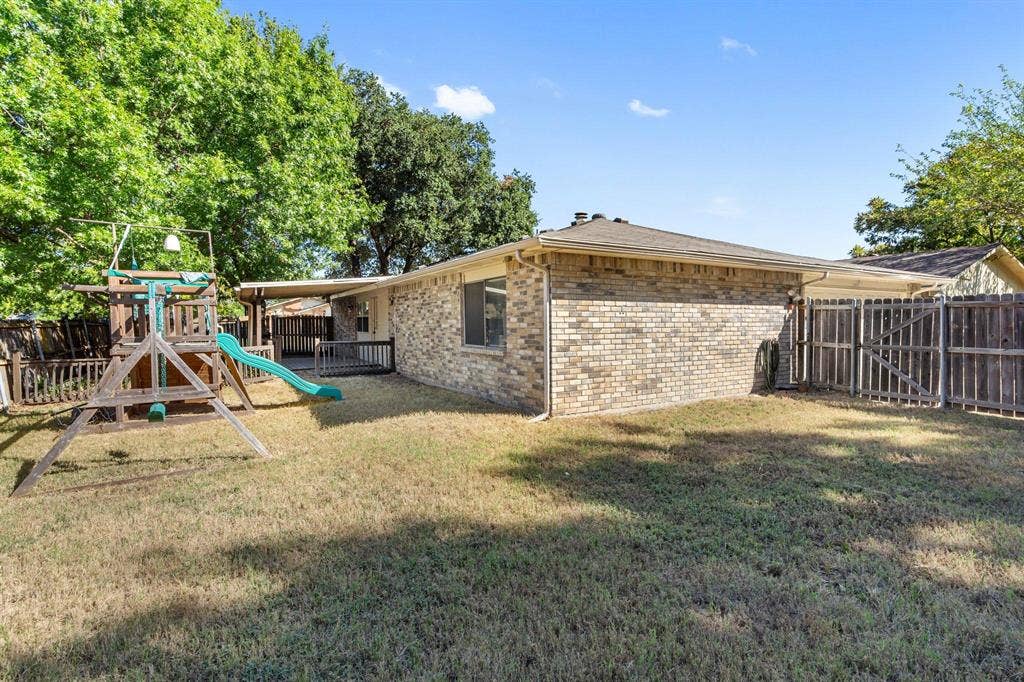 5 BR in Rowlett